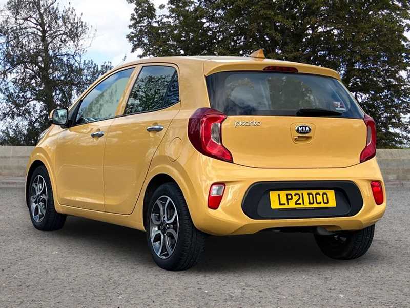 Used Kia Picanto 2021 for sale - 76717717: Photo 2