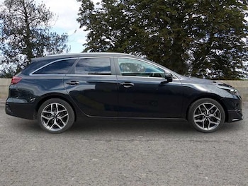 Used Kia Ceed 2023 for sale - 78924446: Photo
