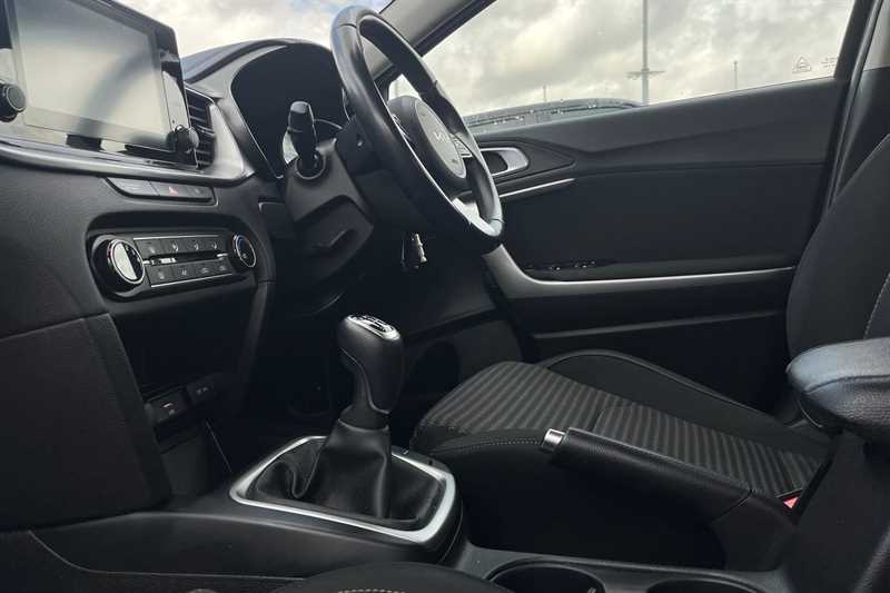 Used Kia XCeed 2022 for sale - 76044639: Photo 17