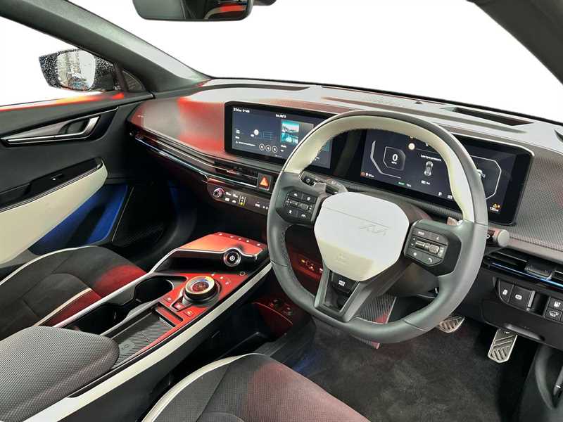 Used Kia EV6 2025 for sale - 77457992: Photo 8