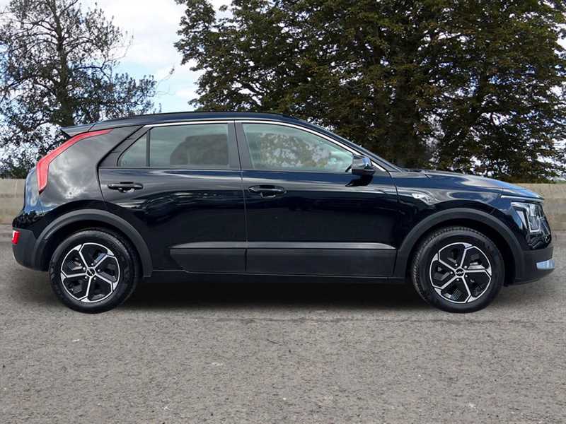 Used Kia Niro 2023 for sale - 76022104: Photo 3