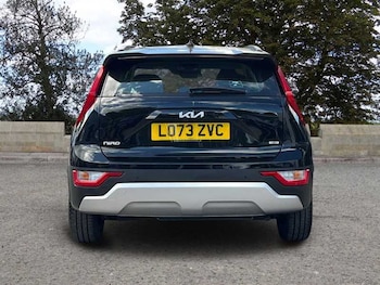 Used Kia Niro 2023 for sale - 76022104: Photo 4