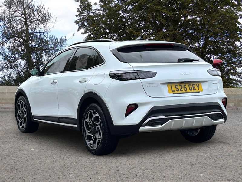 Used Kia XCeed 2025 for sale - 76286544: Photo 2