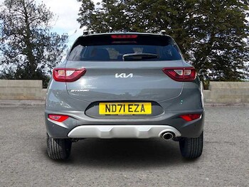 Used Kia Stonic 2021 for sale - 76967040: Photo