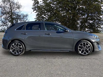 Used Kia Ceed 2025 for sale - 77389196: Photo