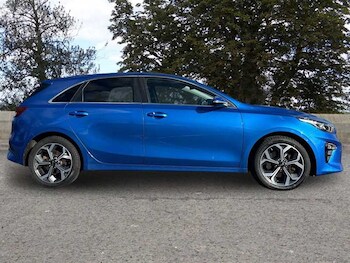 Used Kia Ceed 2018 for sale - 76378624: Photo