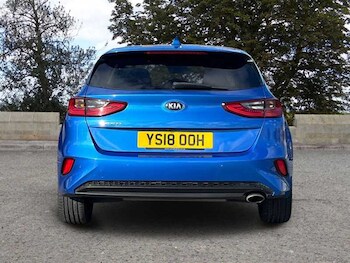 Used Kia Ceed 2018 for sale - 76378624: Photo