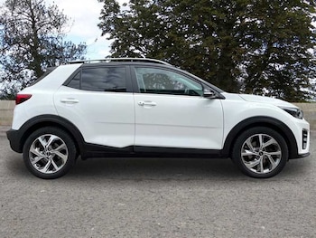 Used Kia Stonic 2023 for sale - 78811543: Photo