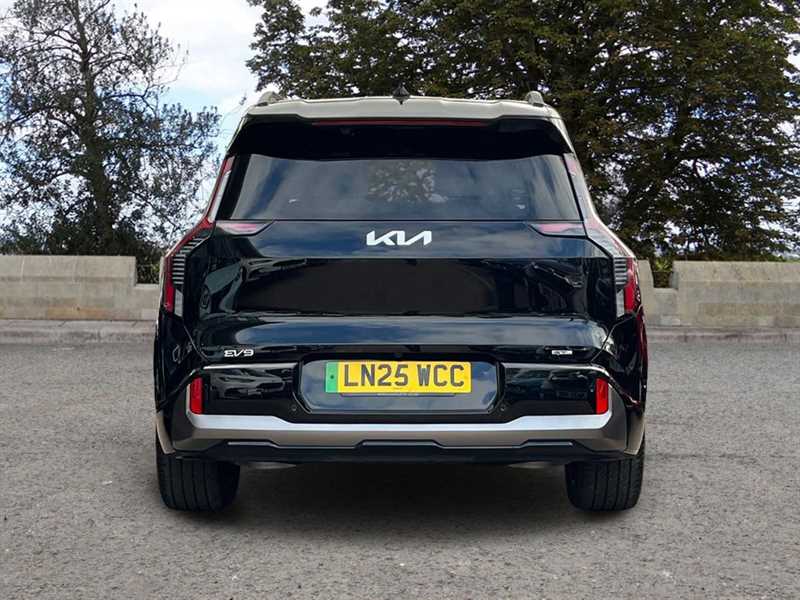 Used Kia EV9 2025 for sale - 76180274: Photo 4