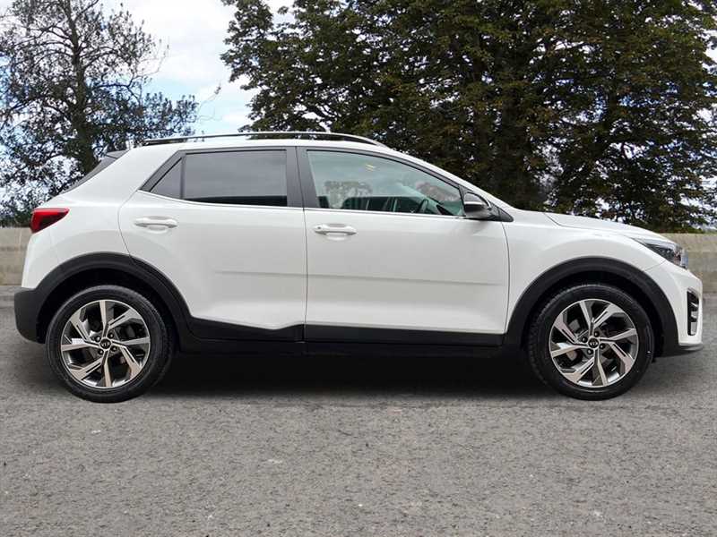 Used Kia Stonic 2021 for sale - 76773611: Photo 3