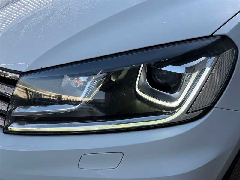 Used Volkswagen Touareg 2016 for sale - 76928283: Photo 13