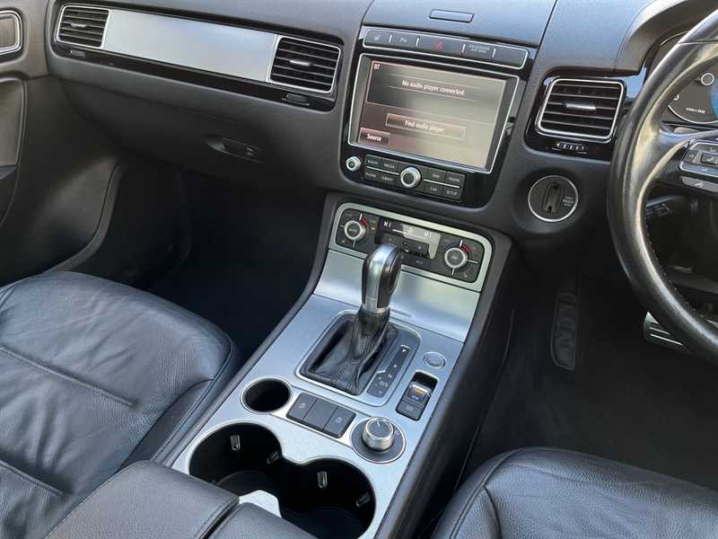 Used Volkswagen Touareg 2016 for sale - 76928283: Photo 17