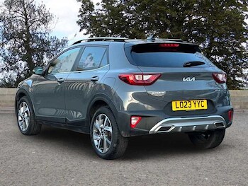 Used Kia Stonic 2023 for sale - 77018505: Photo