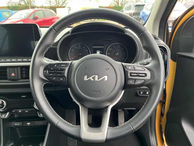 Used Kia Picanto 2023 for sale - 76487620: Photo 15