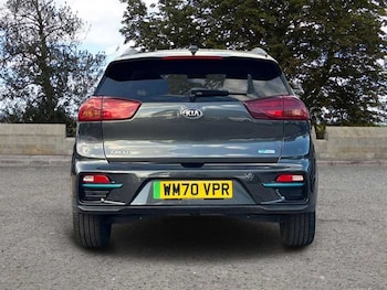 Used Kia Niro 2021 for sale - 76351052: Photo