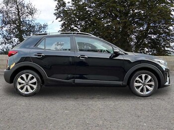 Used Kia Stonic 2023 for sale - 77122825: Photo