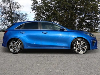 Used Kia Ceed 2018 for sale - 75522486: Photo