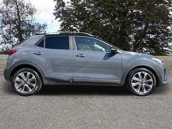 Used Kia Stonic 2021 for sale - 75373075: Photo