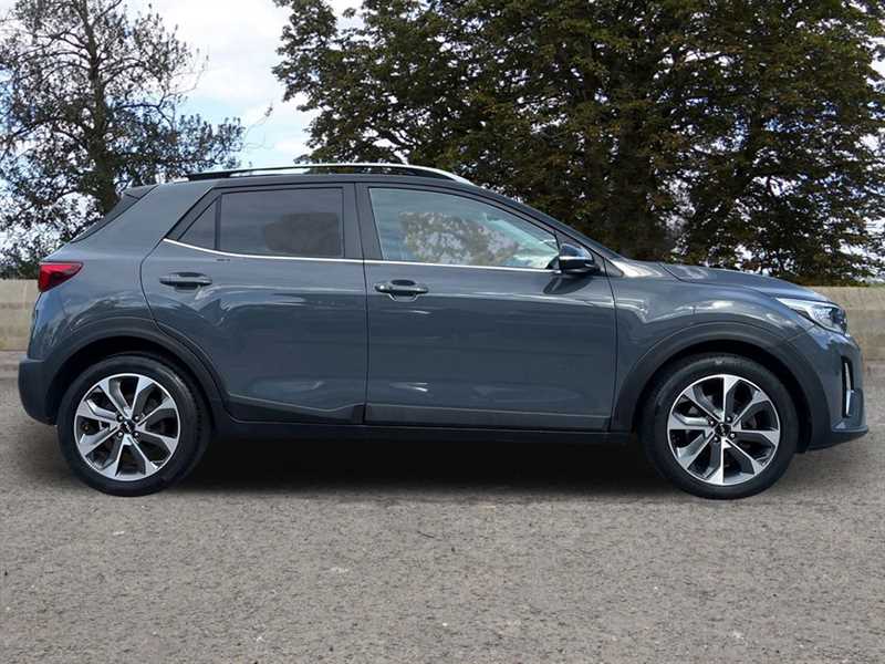 Used Kia Stonic 2021 for sale - 76155130: Photo 3