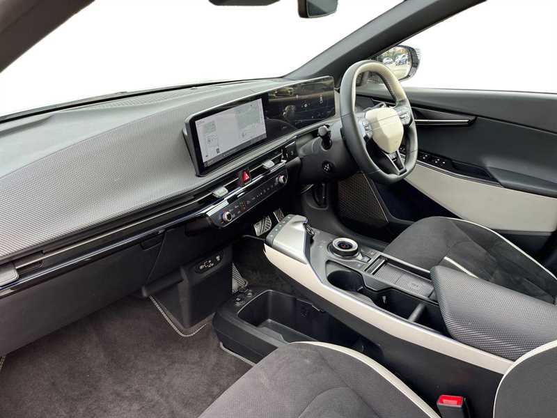 Used Kia EV6 2024 for sale - 77167375: Photo 7