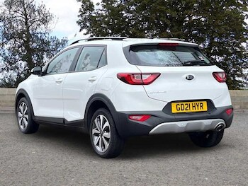 Used Kia Stonic 2021 for sale - 77373233: Photo