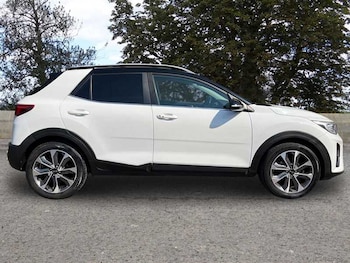 Used Kia Stonic 2018 for sale - 79523452: Photo