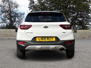Used Kia Stonic 2018 for sale - 79523452: Photo