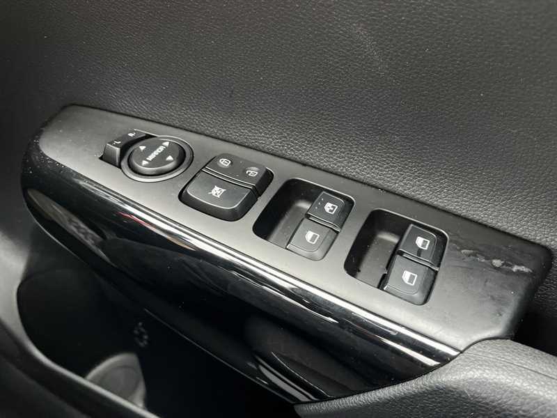 Used Kia Picanto 2023 for sale - 77685947: Photo 17