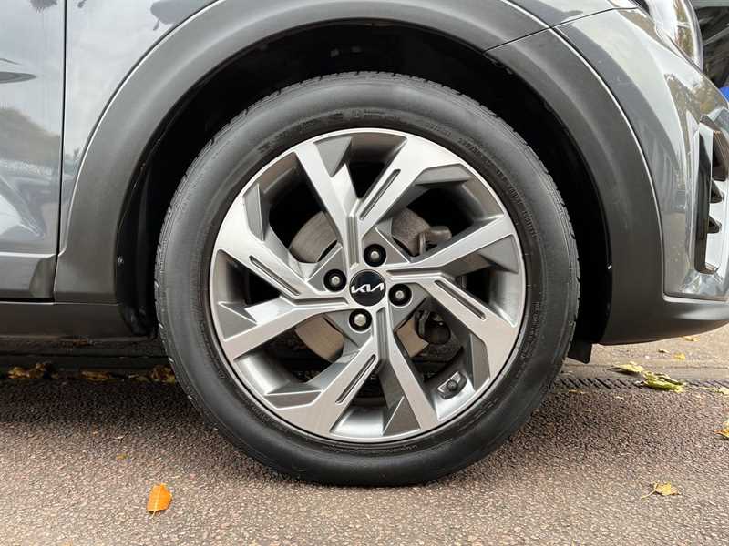 Used Kia Stonic 2022 for sale - 76441960: Photo 6