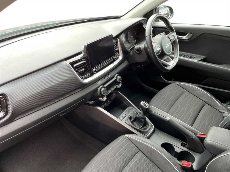 Used Kia Stonic 2022 for sale - 76441960: Photo 7