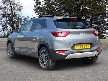 Used Kia Stonic 2024 for sale - 79147205: Photo
