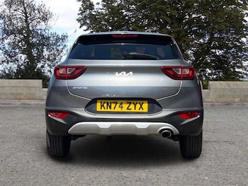 Used Kia Stonic 2024 for sale - 79147205: Photo