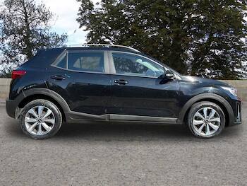 Used Kia Stonic 2023 for sale - 79728843: Photo
