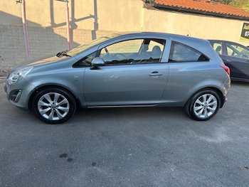 Used Vauxhall Corsa 2012 for sale - 79456926: Photo