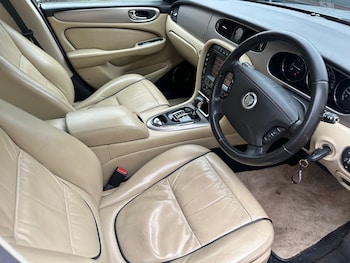 Used Jaguar XJ 2009 for sale - 78900175: Photo