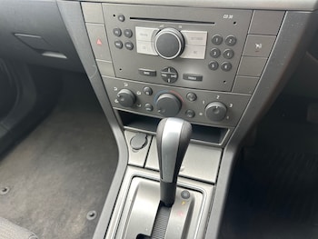 Used Vauxhall Vectra 2007 for sale - 79216139: Photo