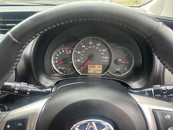 Used Toyota Yaris 2014 for sale - 79459467: Photo