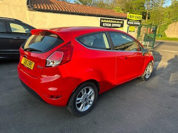 Used Ford Fiesta 2015 for sale - 78447884: Photo