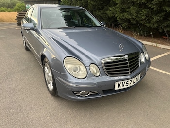Used Mercedes-Benz E Class 2007 for sale - 79120168: Photo