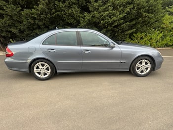 Used Mercedes-Benz E Class 2007 for sale - 79693232: Photo