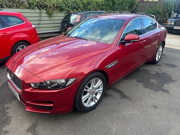 Used Jaguar XE 2016 for sale - 79854433: Photo