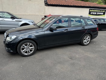 Used Mercedes-Benz C Class 2013 for sale - 78777109: Photo