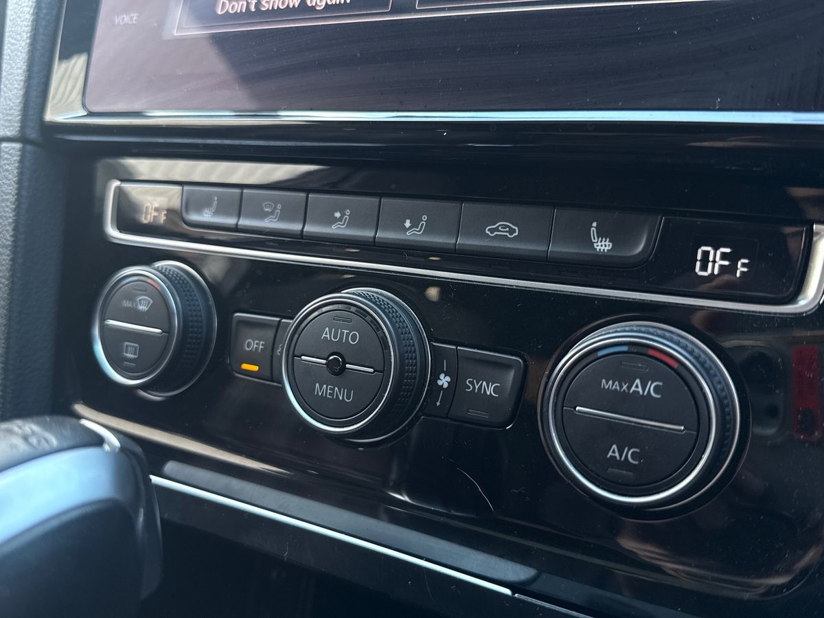 Used Volkswagen Golf 2018 for sale - 76462194: Photo 12