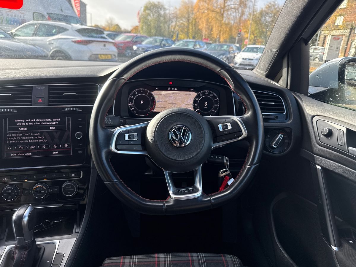 Used Volkswagen Golf 2018 for sale - 76462194: Photo 15