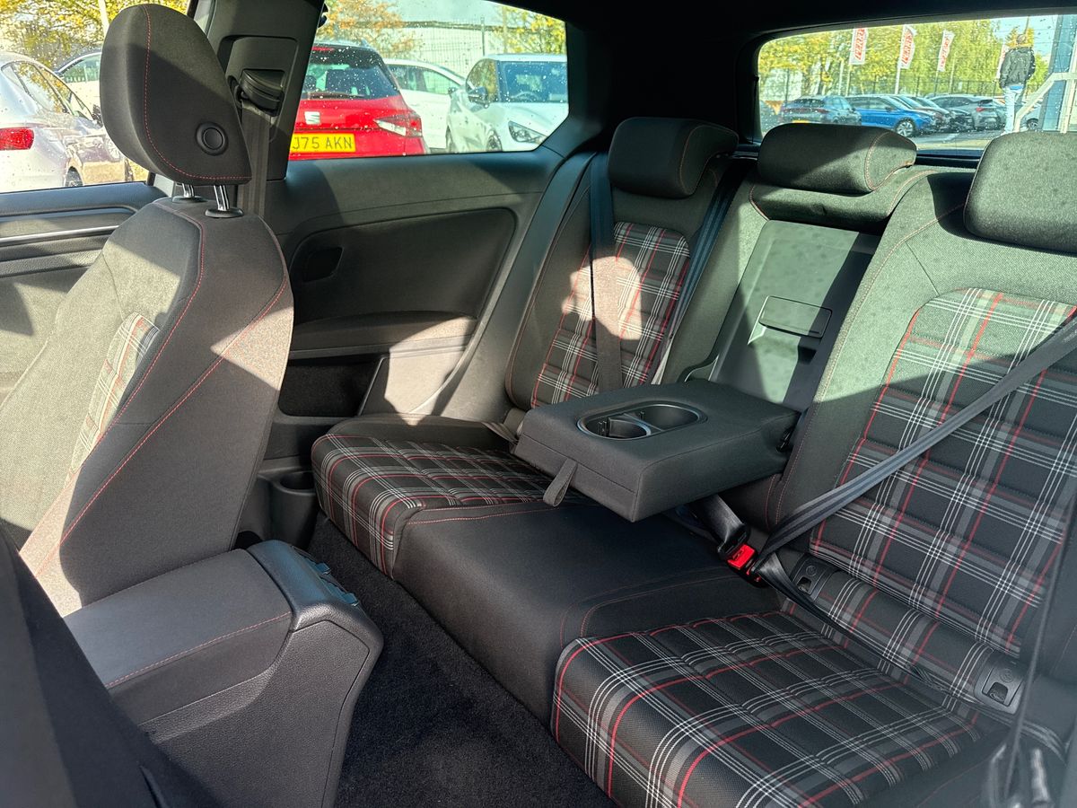 Used Volkswagen Golf 2018 for sale - 76462194: Photo 23