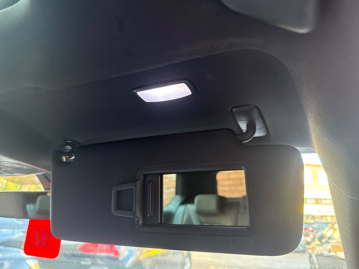 Used Volkswagen Golf 2018 for sale - 76462194: Photo 33