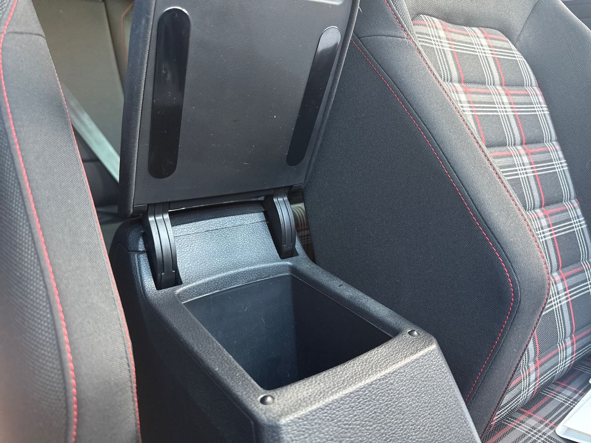 Used Volkswagen Golf 2018 for sale - 76462194: Photo 38