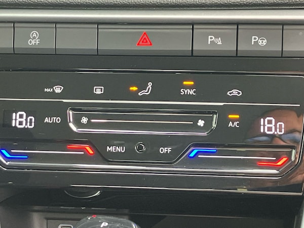 Used Volkswagen T-Roc 2023 for sale - 76206974: Photo 14