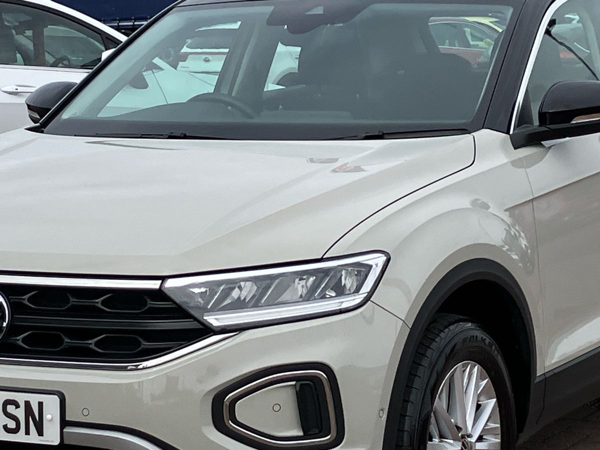 Used Volkswagen T-Roc 2023 for sale - 76206974: Photo 27