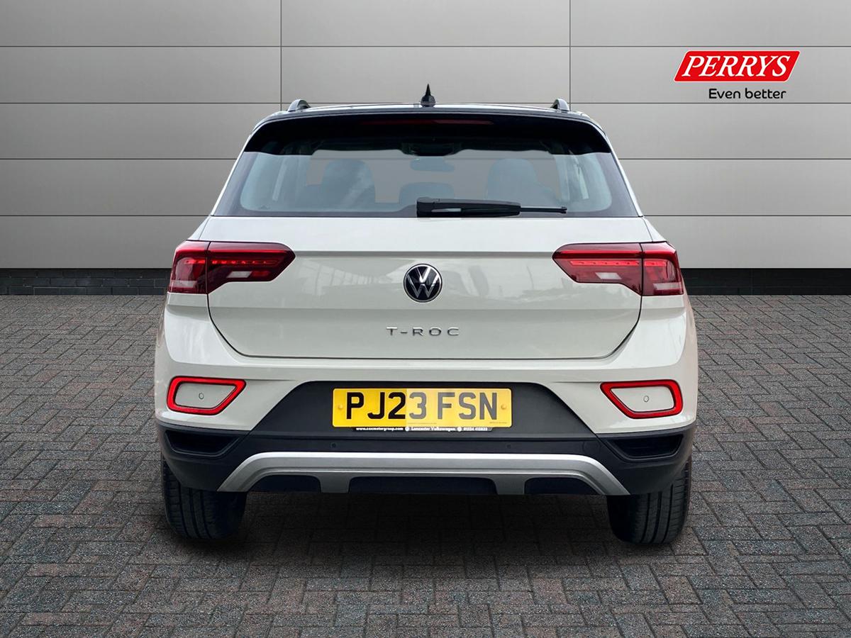 Used Volkswagen T-Roc 2023 for sale - 76206974: Photo 5
